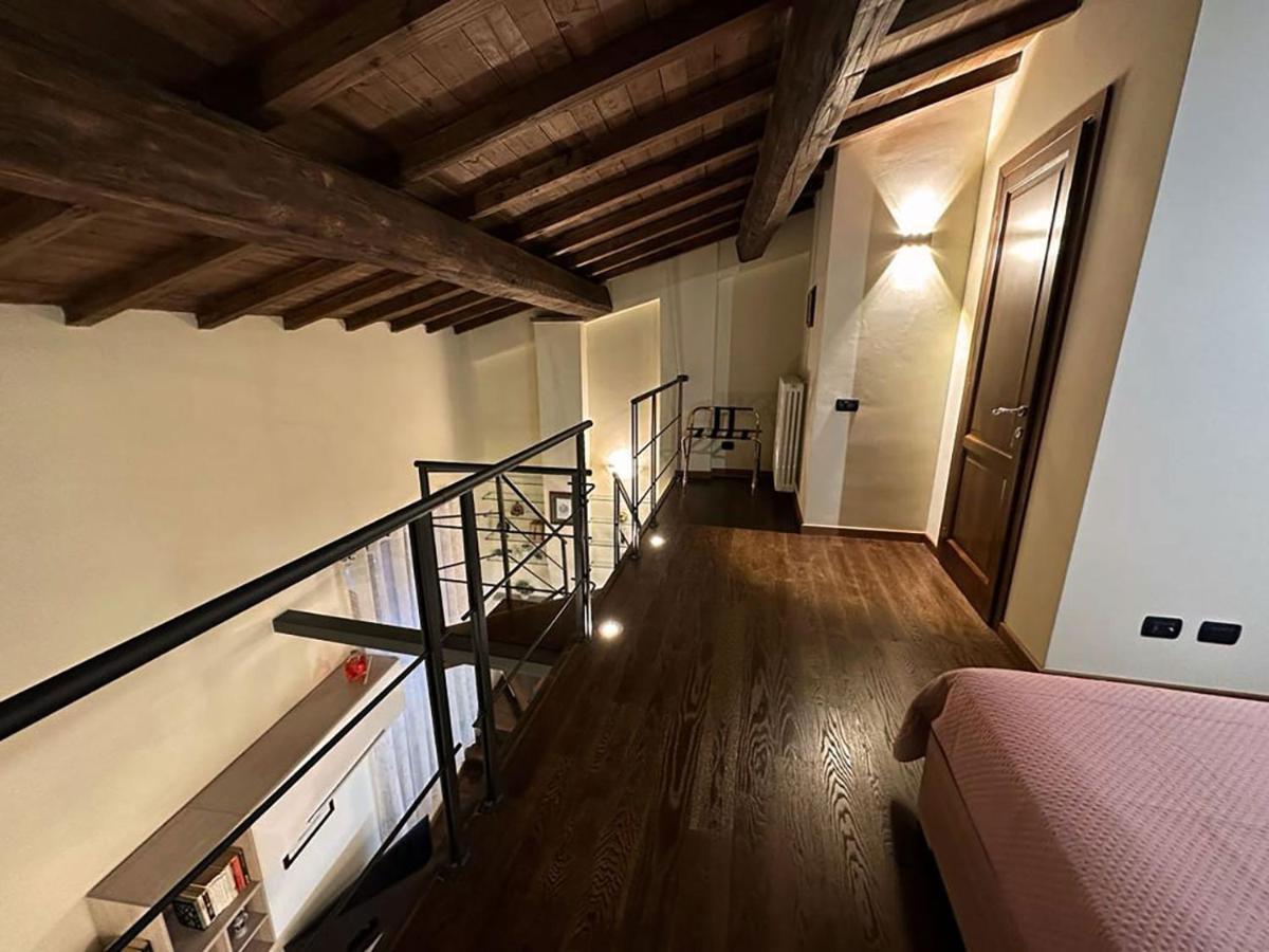 Guest House Palazzo Bussi Viterbe Extérieur photo